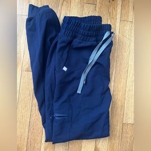 Figs joggers size small nwot